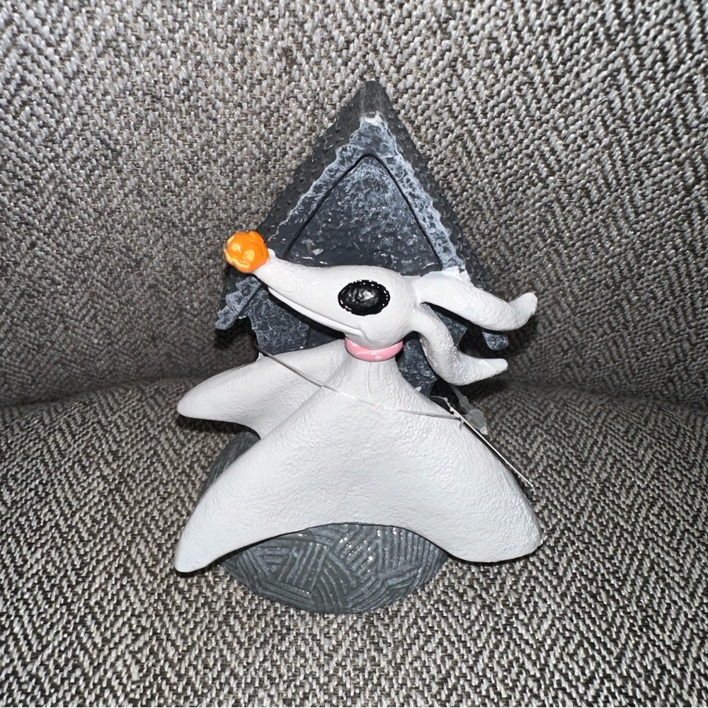 Disney Tim Burton's The Nightmare Before Christmas Zero Ornament Aquarium Figure